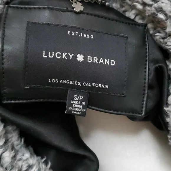 Lucky brand faux fur fleece coat - Picture 7 of 8